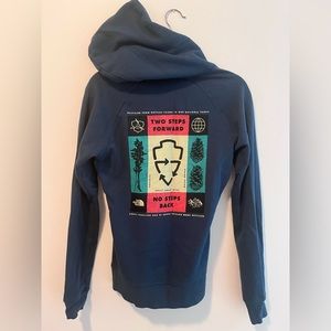 Women’s North Face Conservation Hoodie